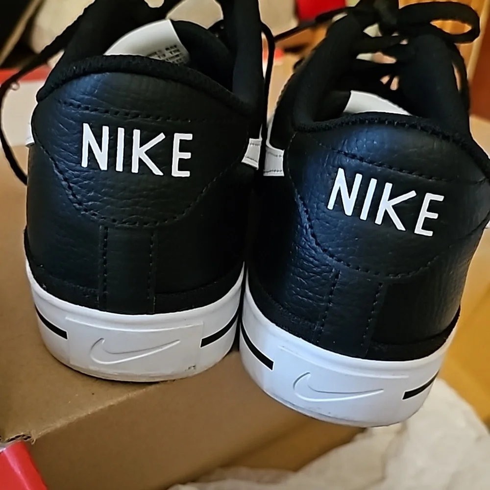 Nike Court Legacy size 11 - Picture 8 of 8